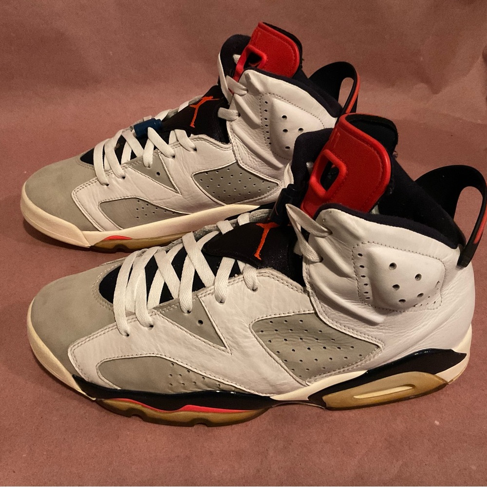 Men’s Jordan 6 Retro Athletic Shoes Size 11.5M Leather White #3843664-104